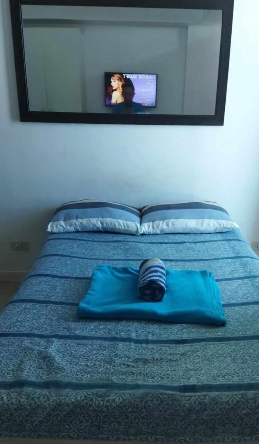 Sm Bicutan Rooms By M Manilla Buitenkant foto